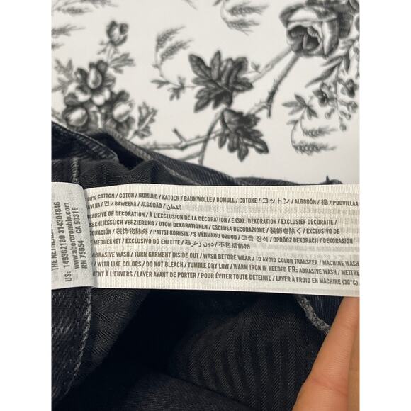 Abercrombie and Fitch Raw Hem High Rise Shorts Womens Size 24 Washed Black Urban - Picture 7 of 10